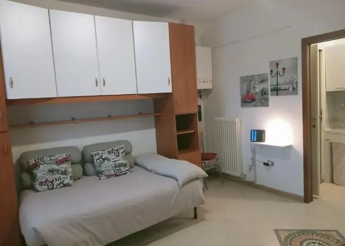 Appartamento Monolocale A Modena